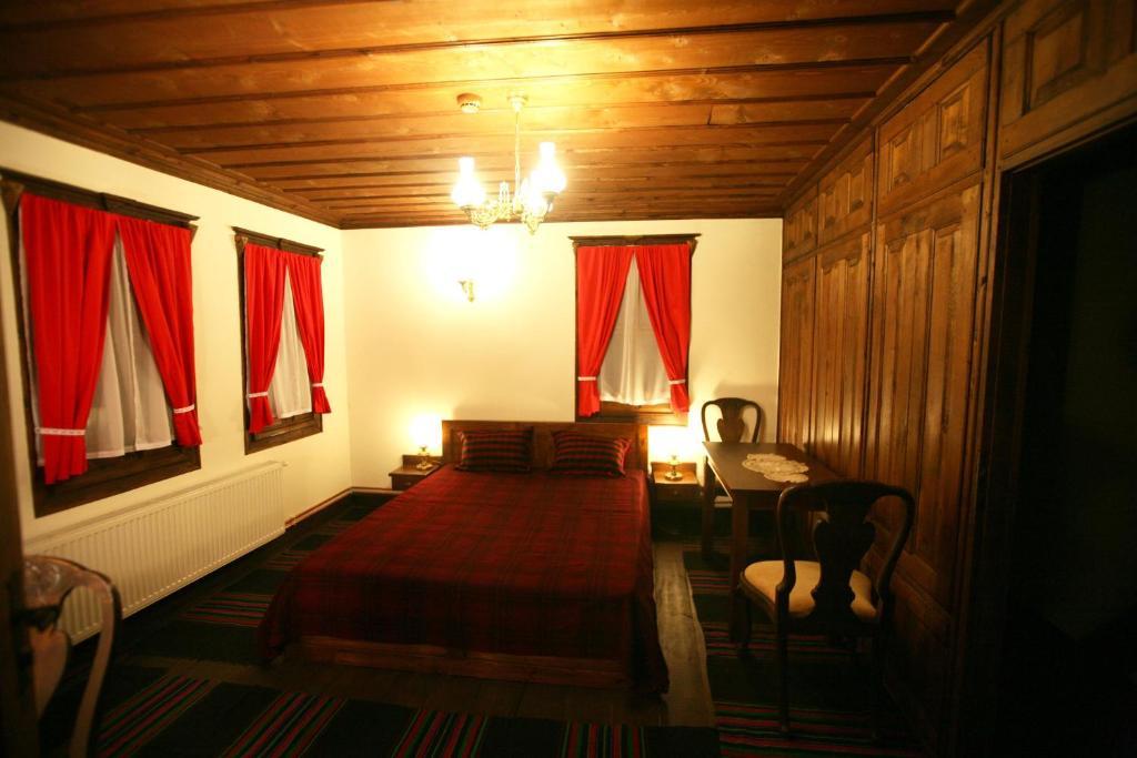פנגיורישטה Djudjeva Kyshta Hotel חדר תמונה