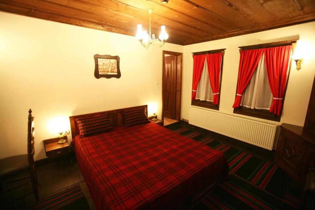 פנגיורישטה Djudjeva Kyshta Hotel חדר תמונה